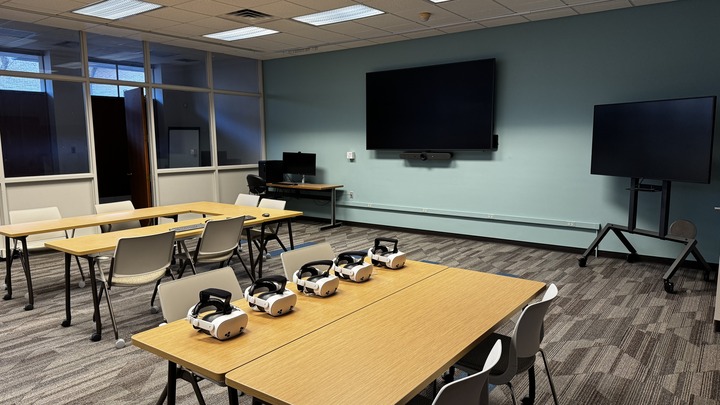 Wide view of Lehigh Emerging Technologies Lab (LETs Lab)